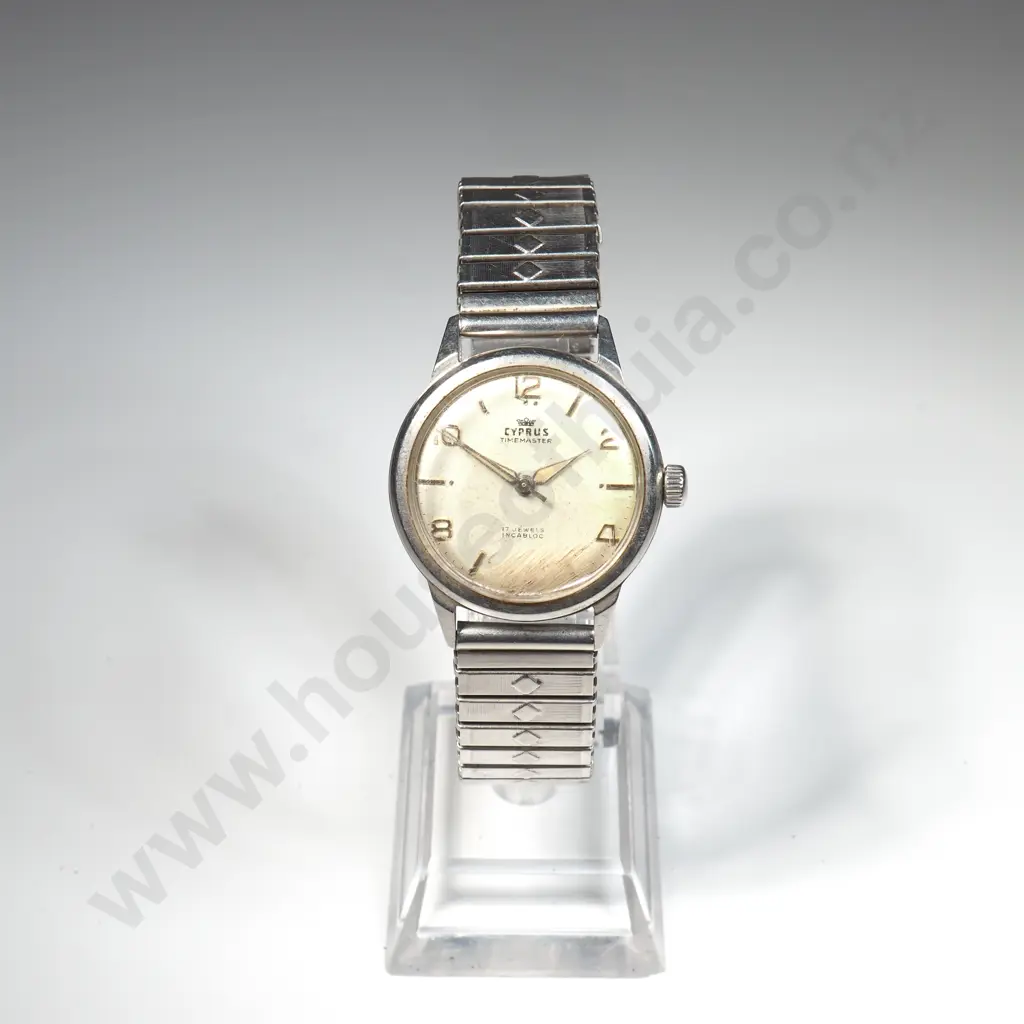 Vintage Cyprus Gents Wrist Watch Image 1++