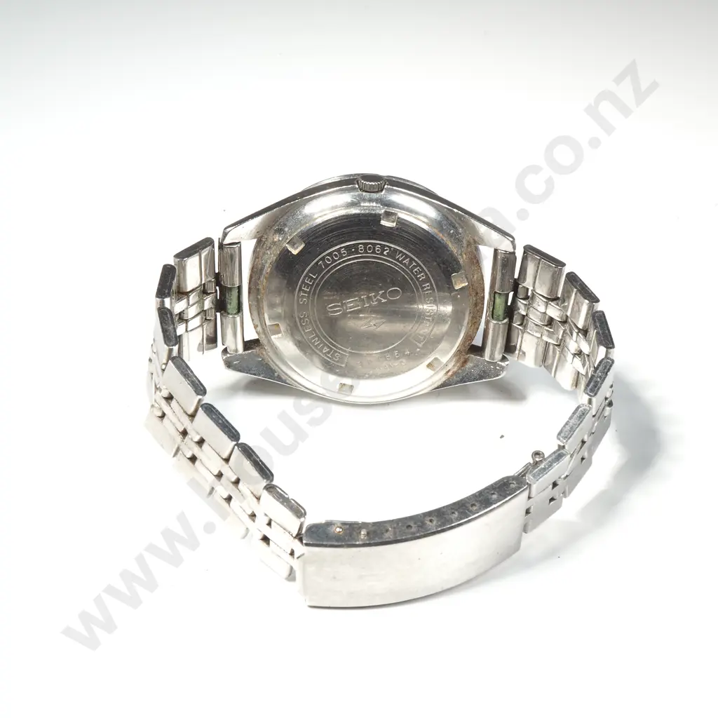 Vintage Seiko Automatic Wristwatch Image 1++