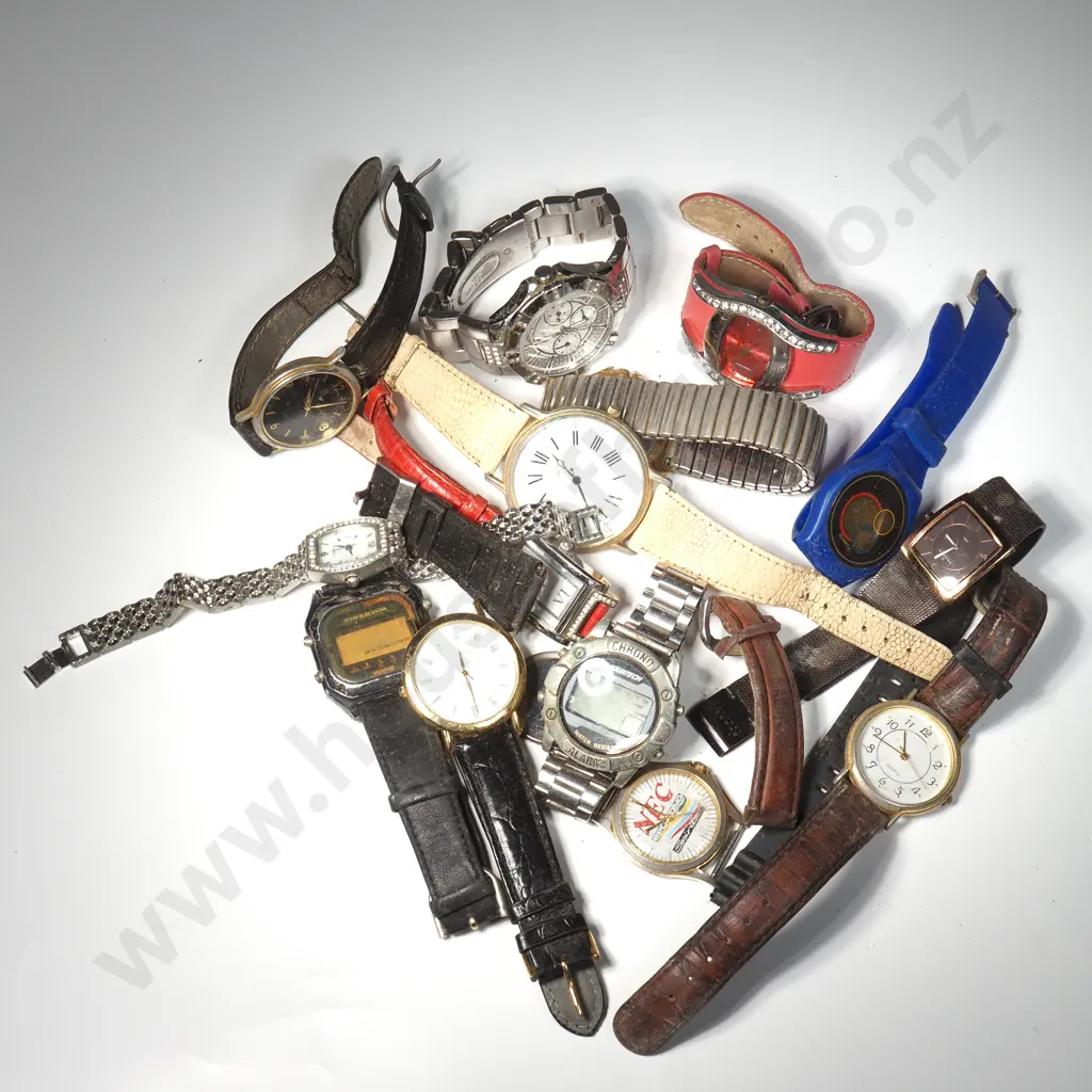 Bag Of Ladies & Gentlemen's Vintage Wrist Watches & Watch Faces AF Image 1++
