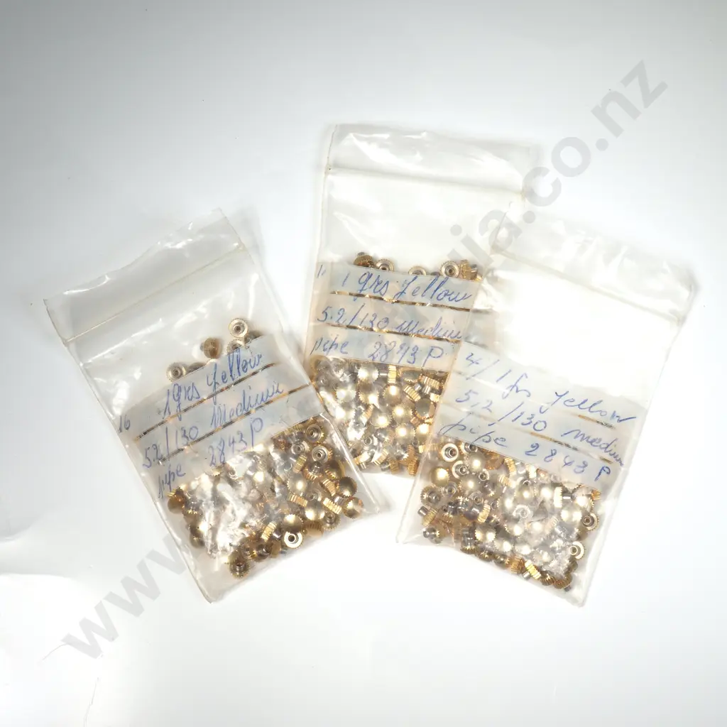 Large Quantity Of Assorted Watch Crowns Image 1++