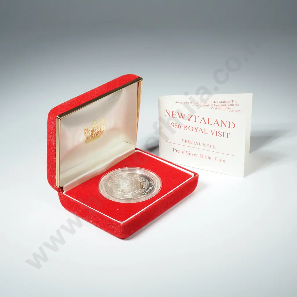 1986 New Zealand Sterling Silver Proof Dollar Image 1++