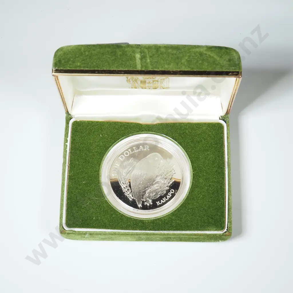 1986 New Zealand Sterling Silver Proof Dollar Image 1++