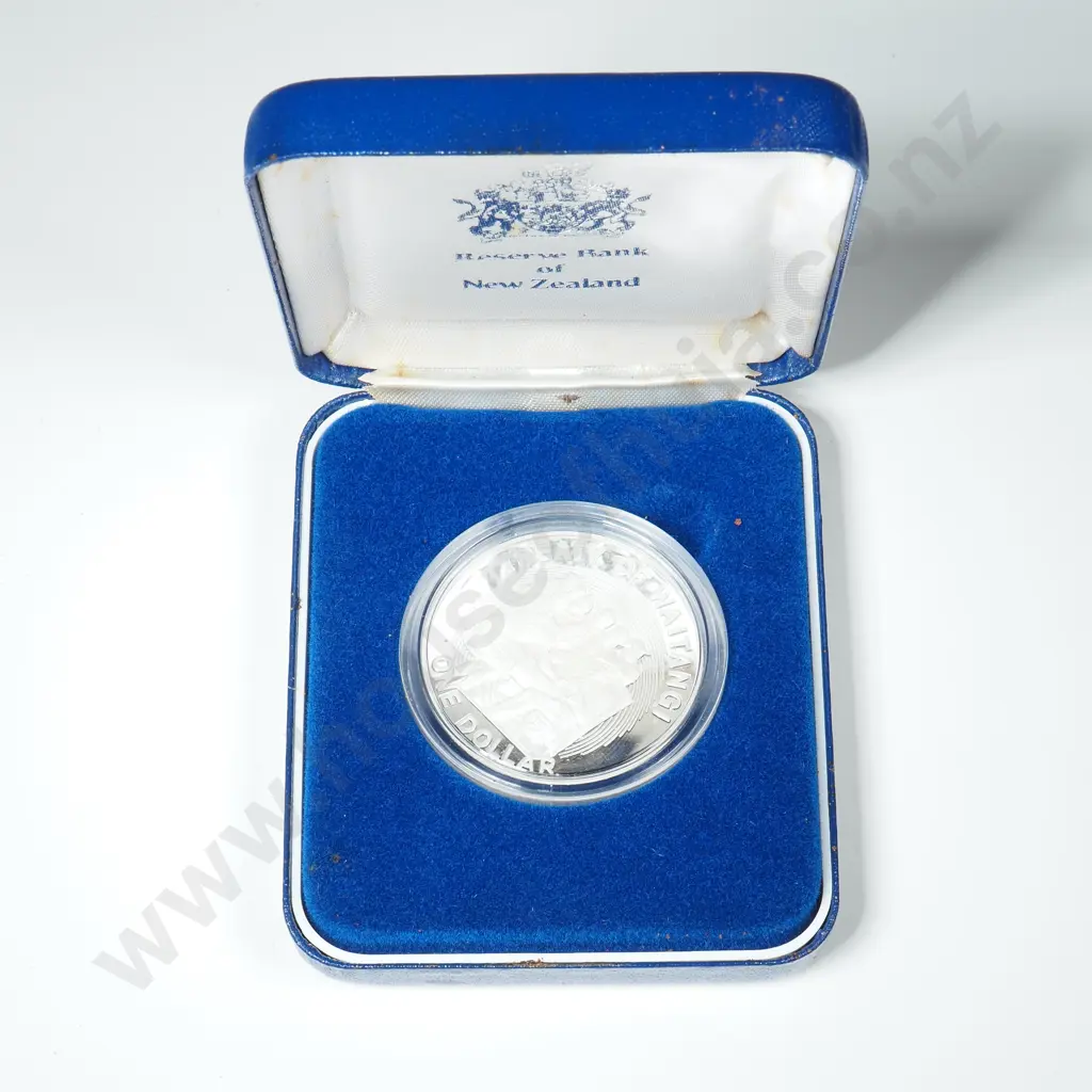 1990 New Zealand Sterling Silver Proof Dollar Image 1++