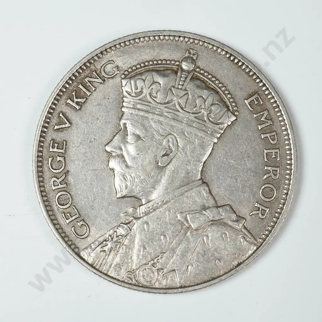 1934 New Zealand Half Crown - Better Grade Image 1++