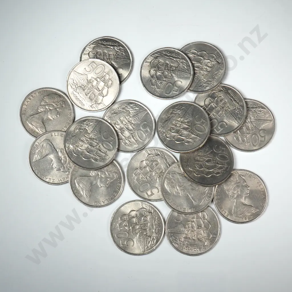 18 1967 New Zealand Fifty Cent Coins - Better Grades Image 1++