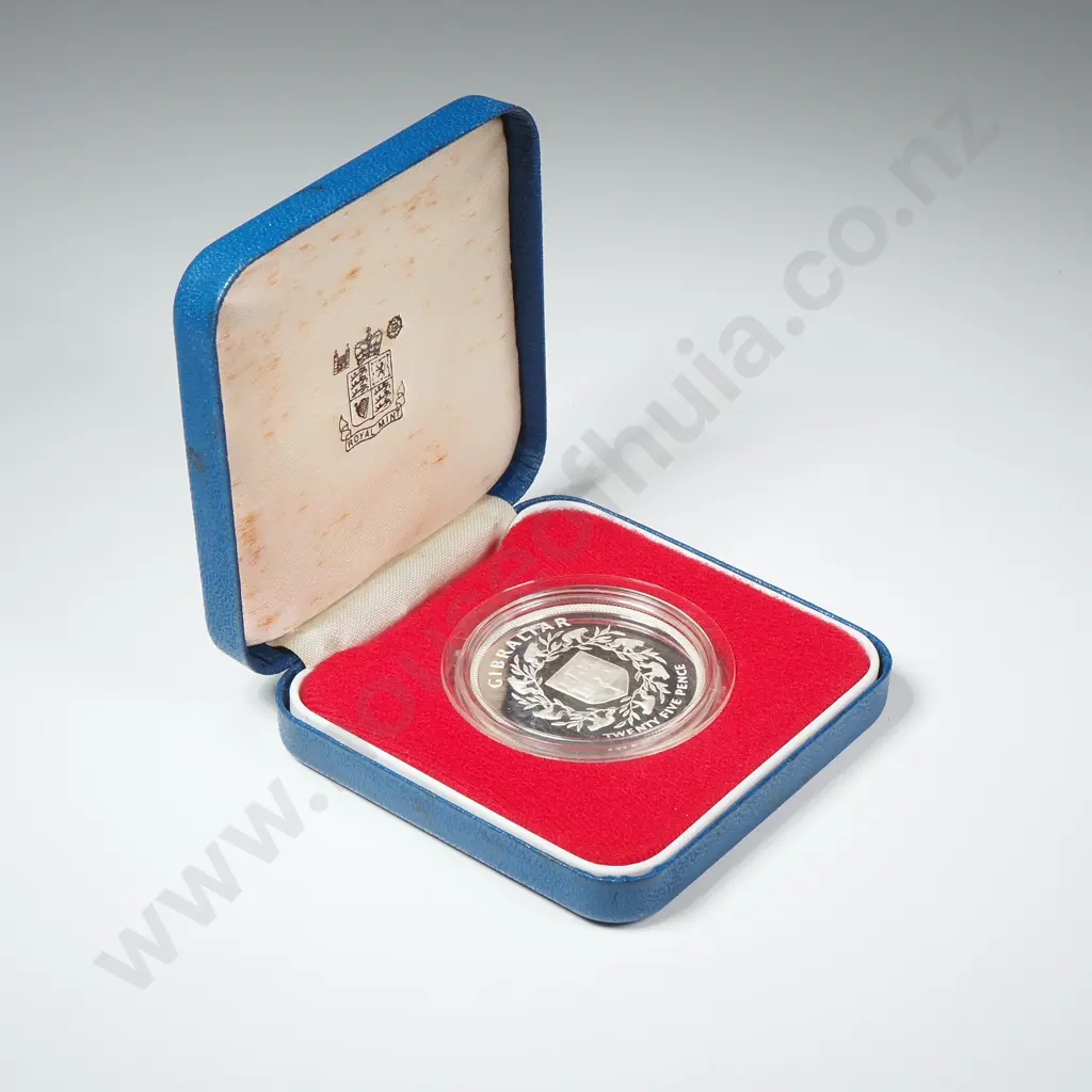 1977 Bailywick of Guernsey Twenty Five Pence Sterling Silver Proof Coin Image 1++