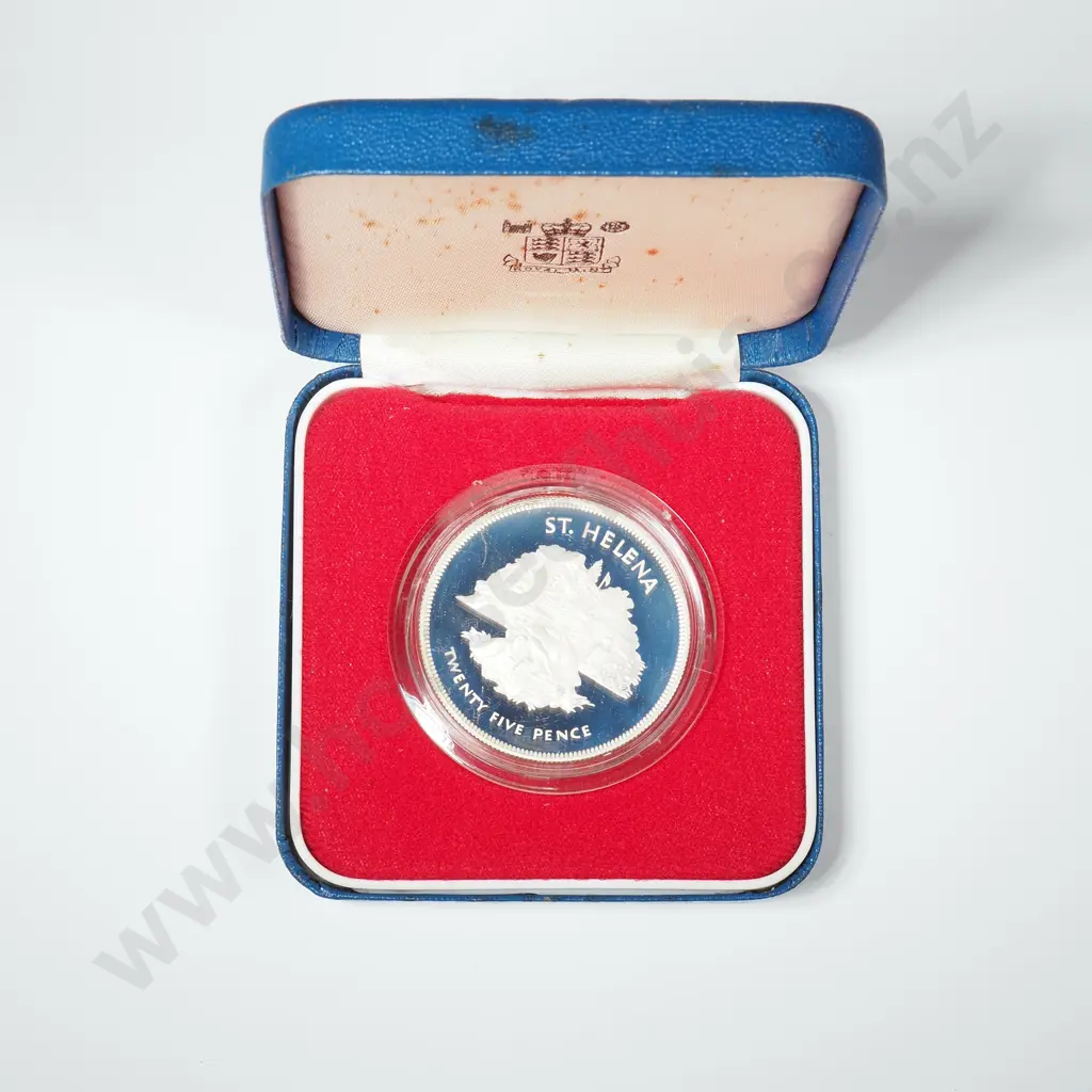 1977 Bailywick of Guernsey Twenty Five Pence Sterling Silver Proof Coin Image 1++
