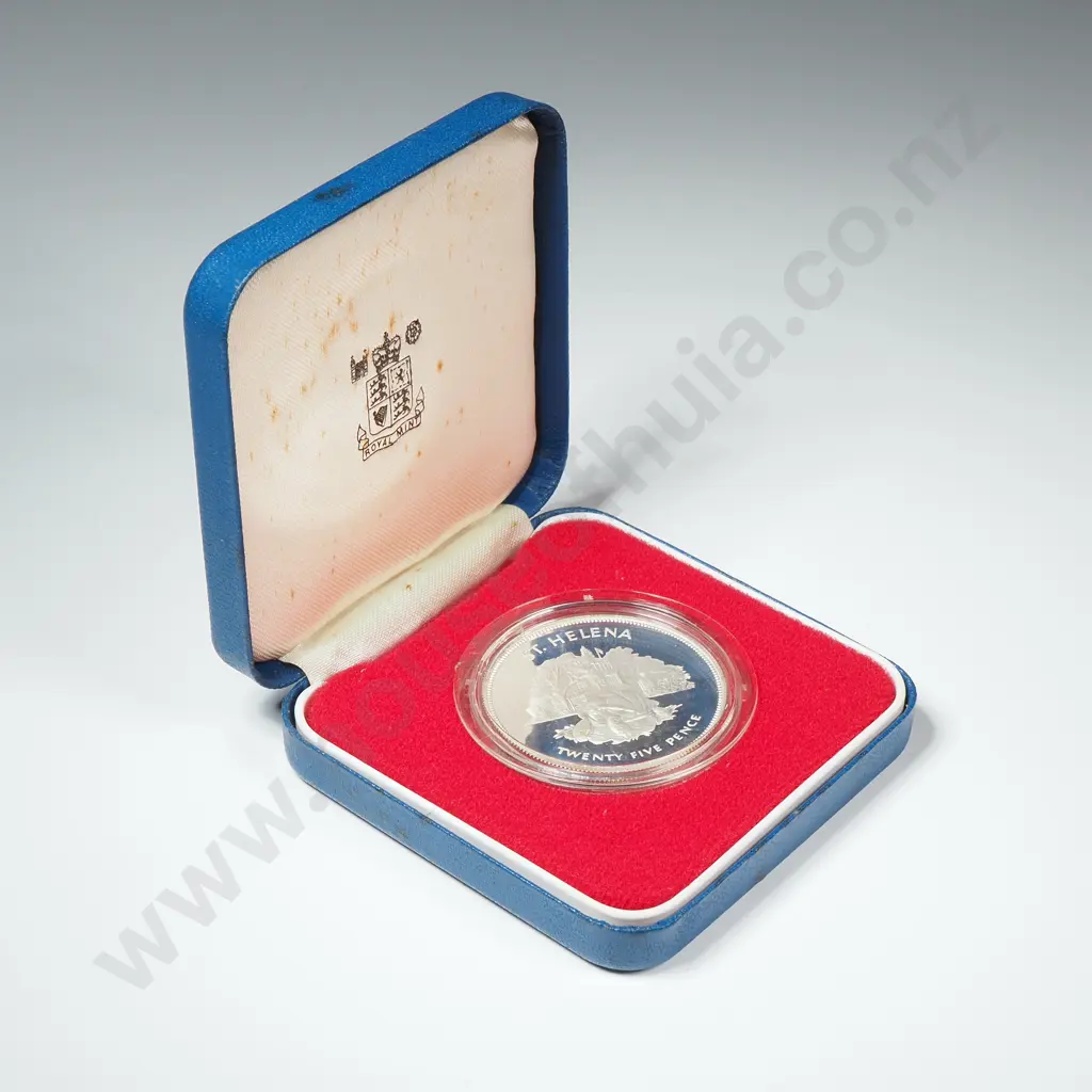1977 Bailywick of Guernsey Twenty Five Pence Sterling Silver Proof Coin Image 1++