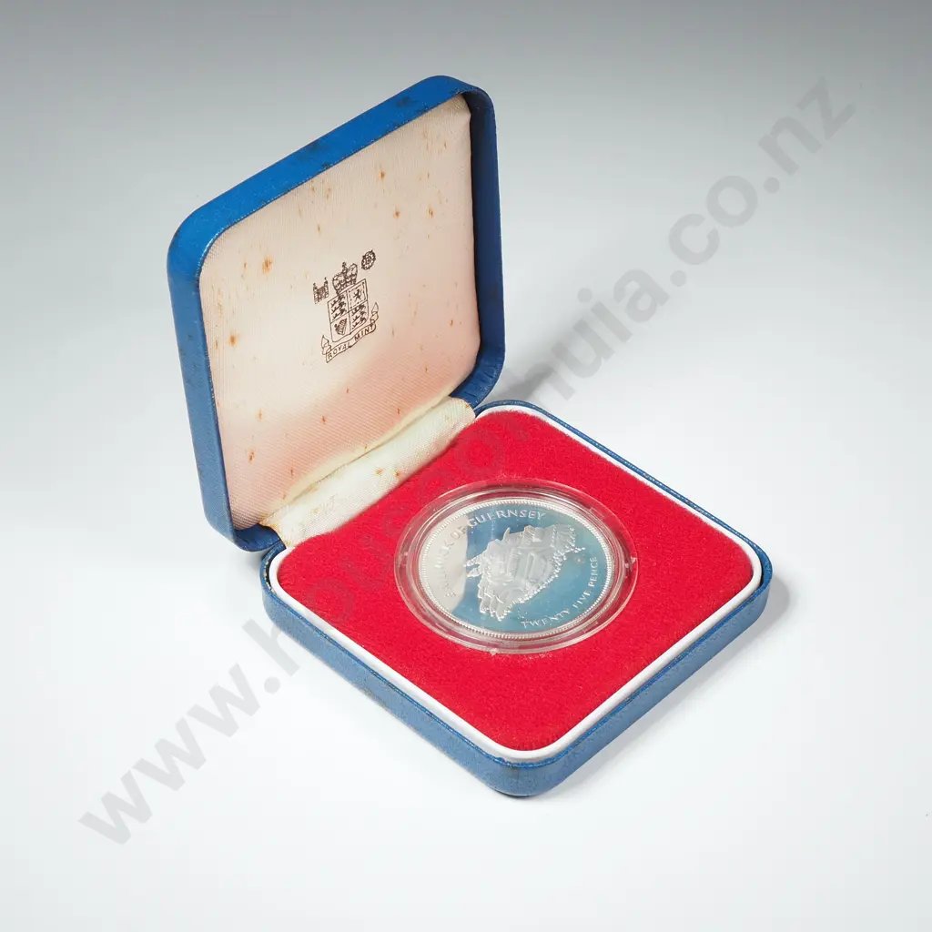 1977 Bailywick of Guernsey Twenty Five Pence Sterling Silver Proof Coin Image 1++