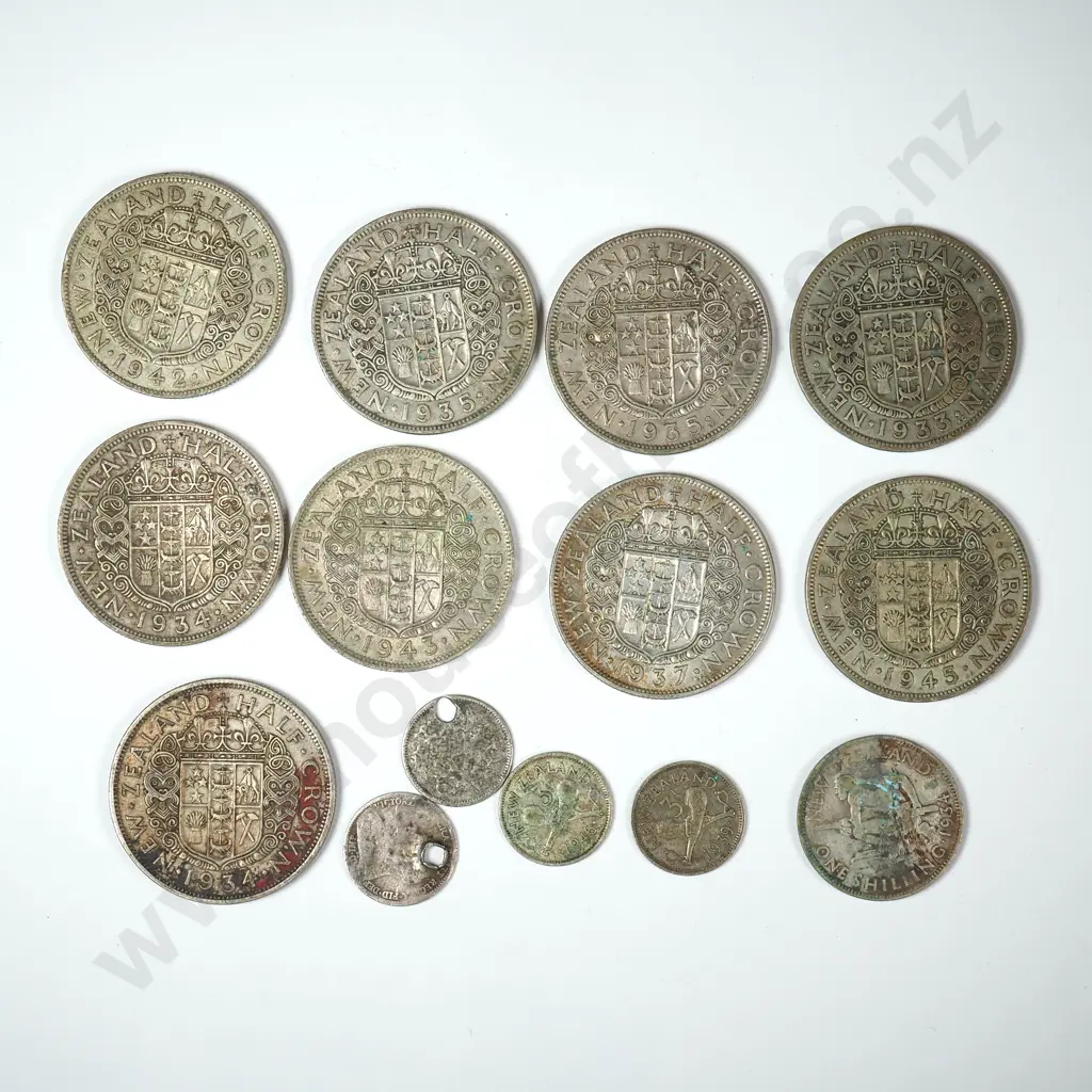 140 Grams of 50% Silver New Zealand Coinage Image 1++