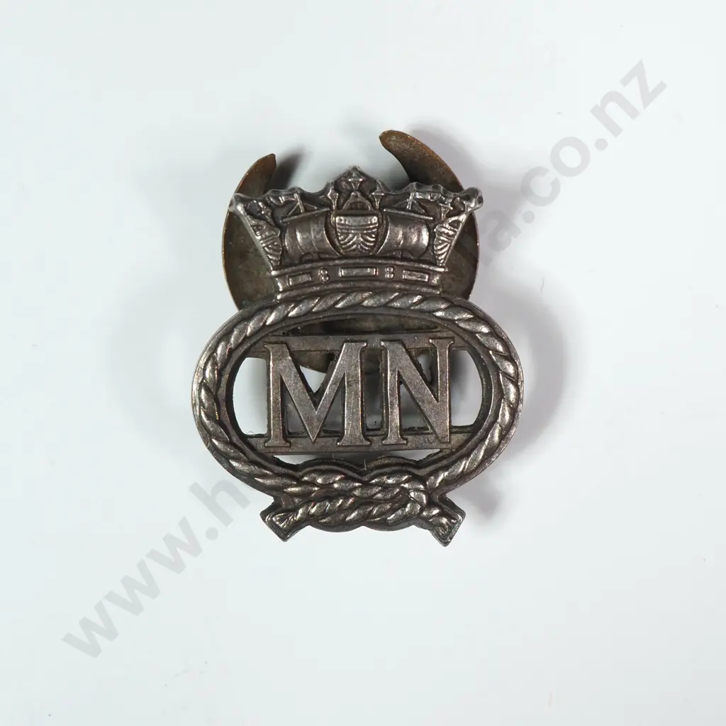 WW2 Merchant Navy Badge Image 1++