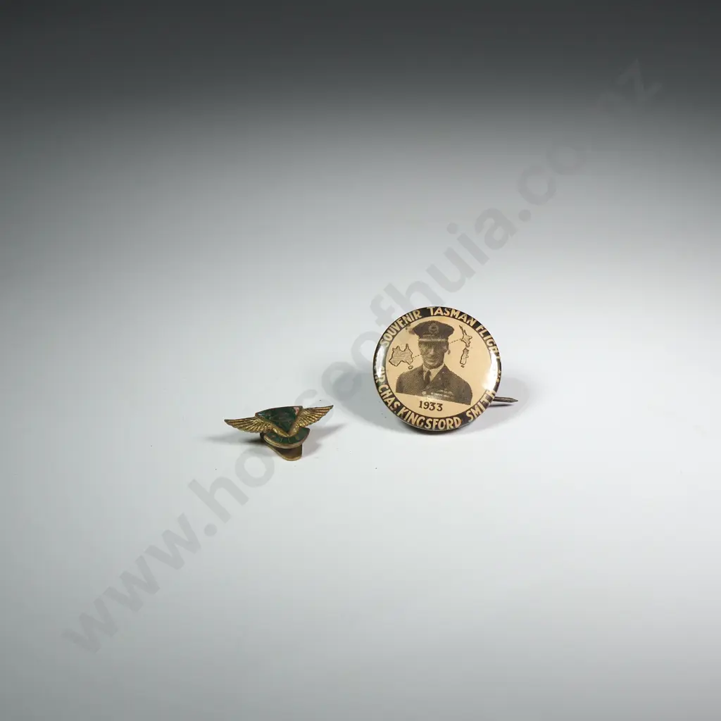 1933 Kingsford Smith Flight Button & Aero Club Badge Image 1++