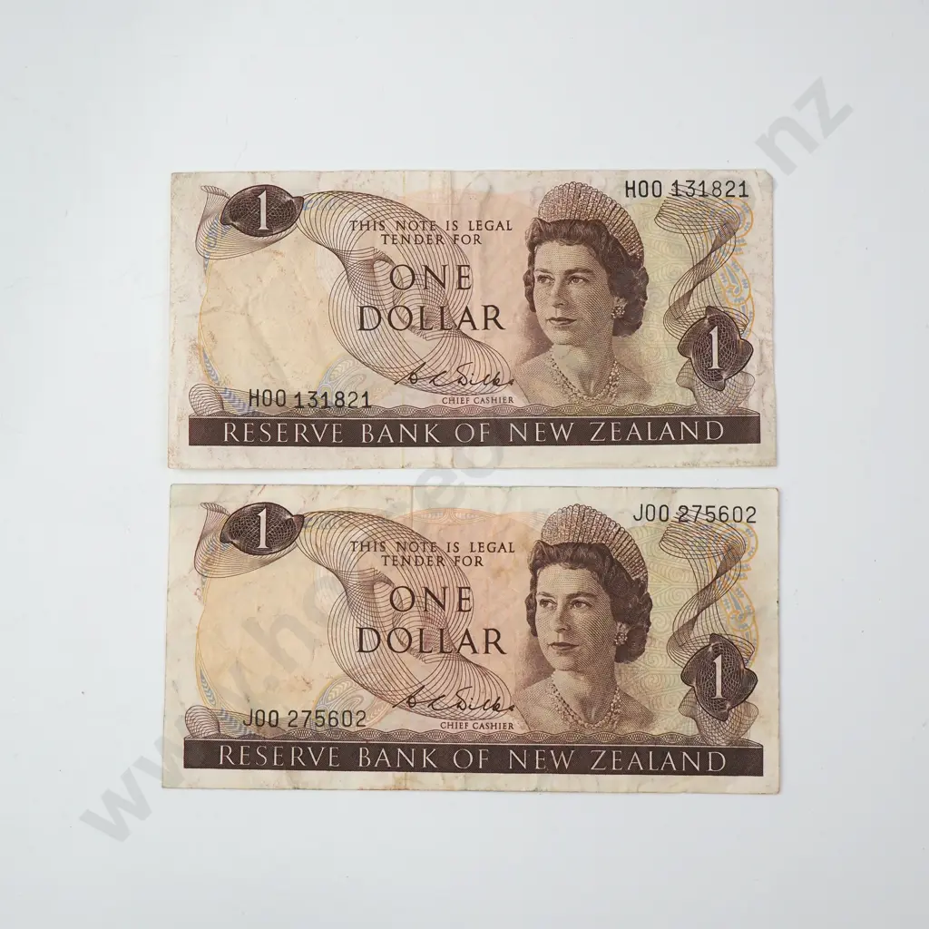Two Wilks One Dollar Banknotes - Prefix HOO & JOO Image 1++