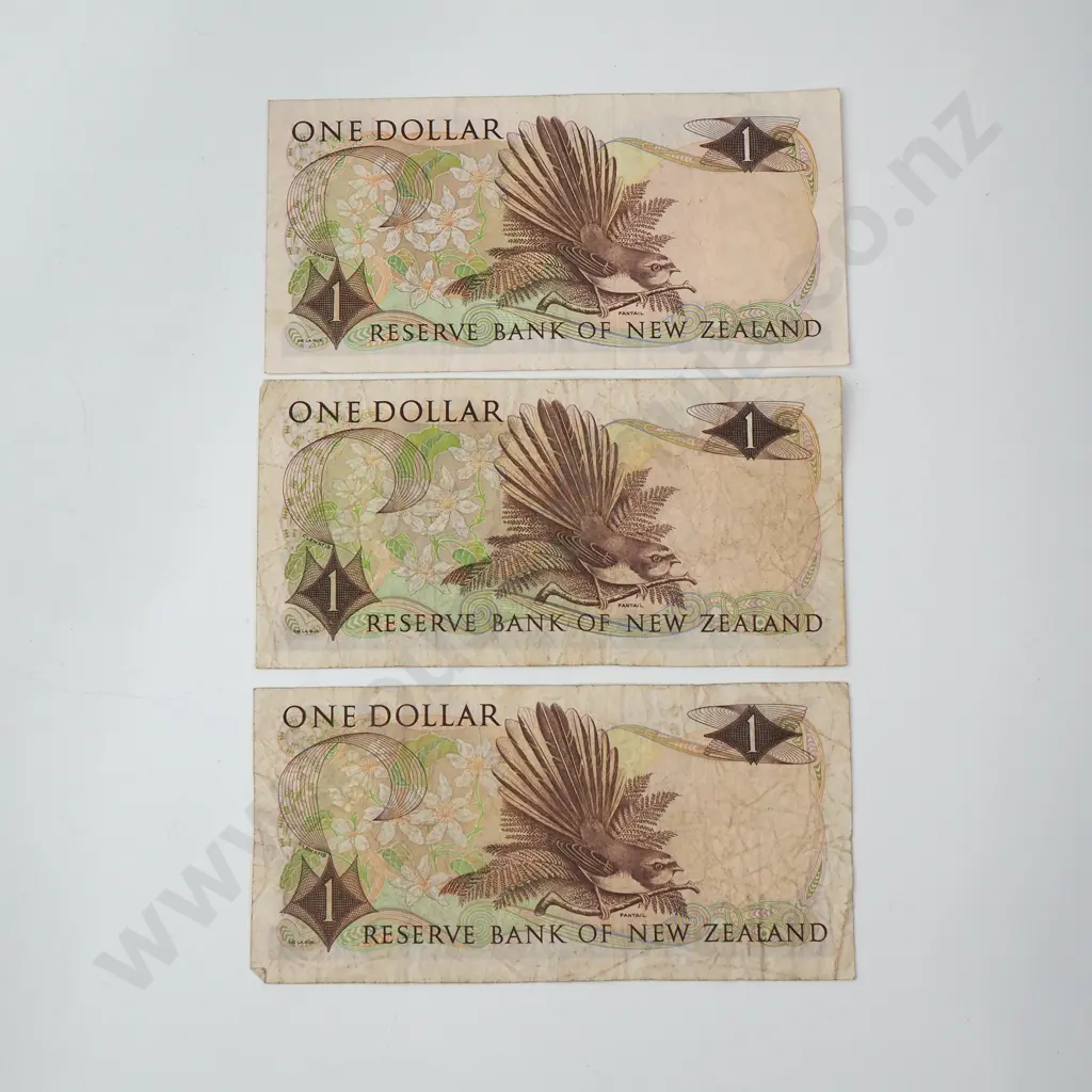 Three Fleming One Dollar Banknotes Image 1++