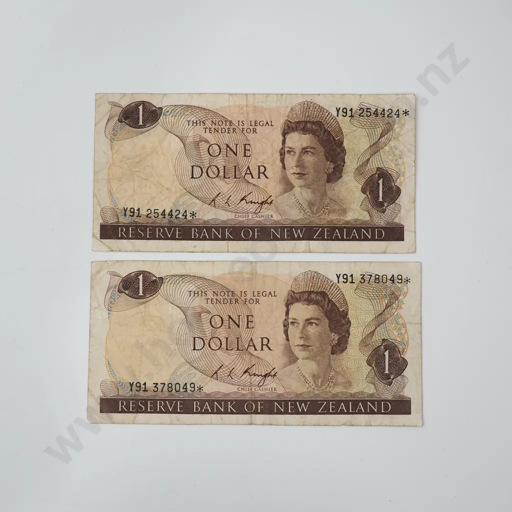 Two Knight Y91 Star One Dollar Banknotes Image 1++
