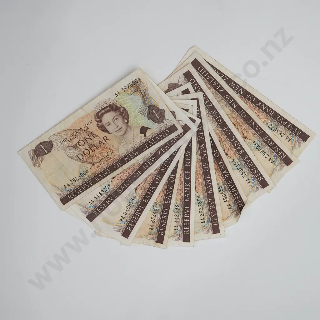 Ten Hardie Type Two One Dollar Star Notes -AA Prefix Image 1++