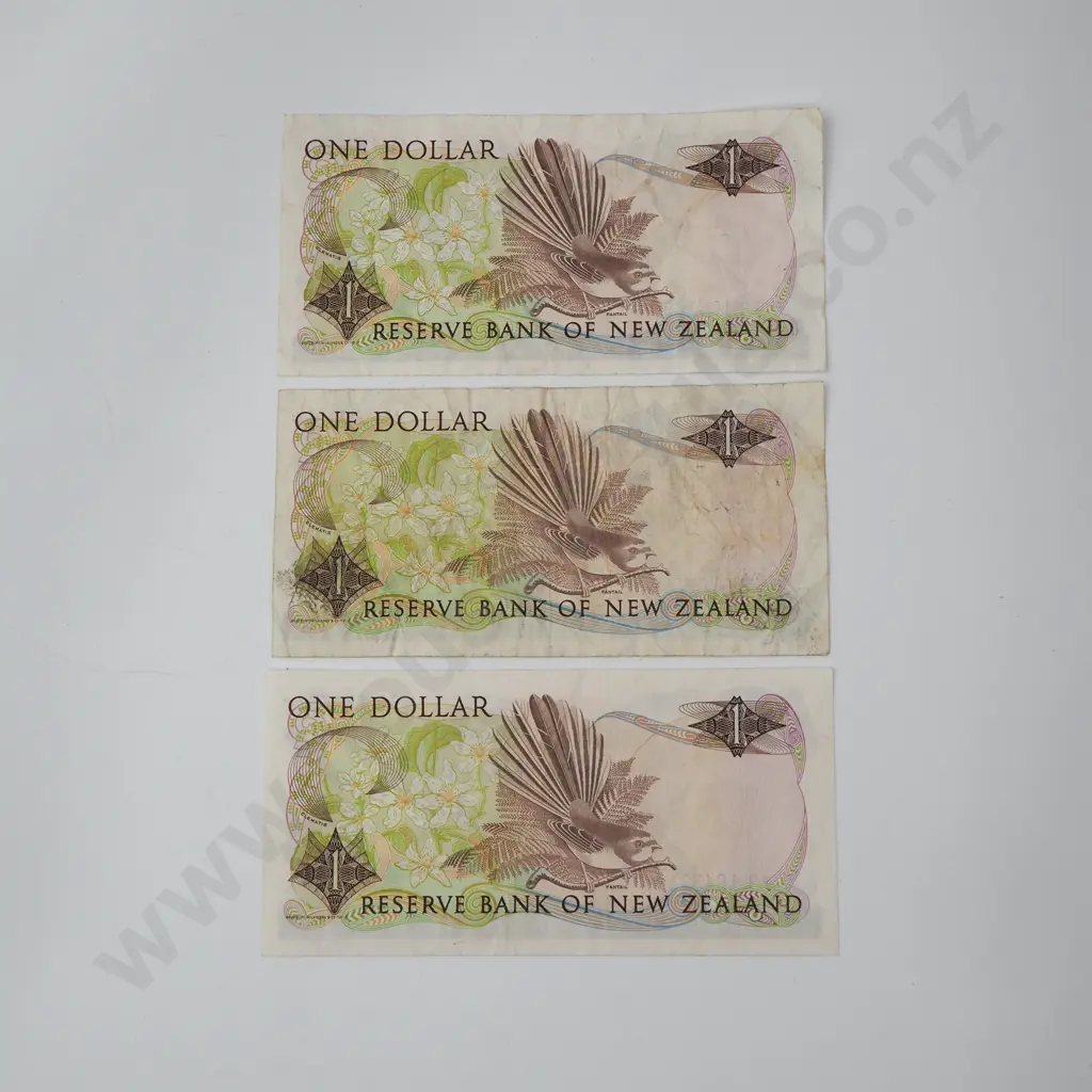 Three Hardie Type Two One Dollar Star Notes -AB Prefix Image 1++