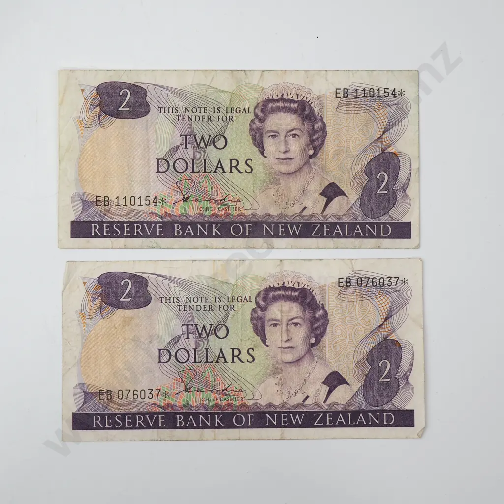 Tw0 Hardie Type Two Two Dollar Star Notes -EB Prefix Image 1++