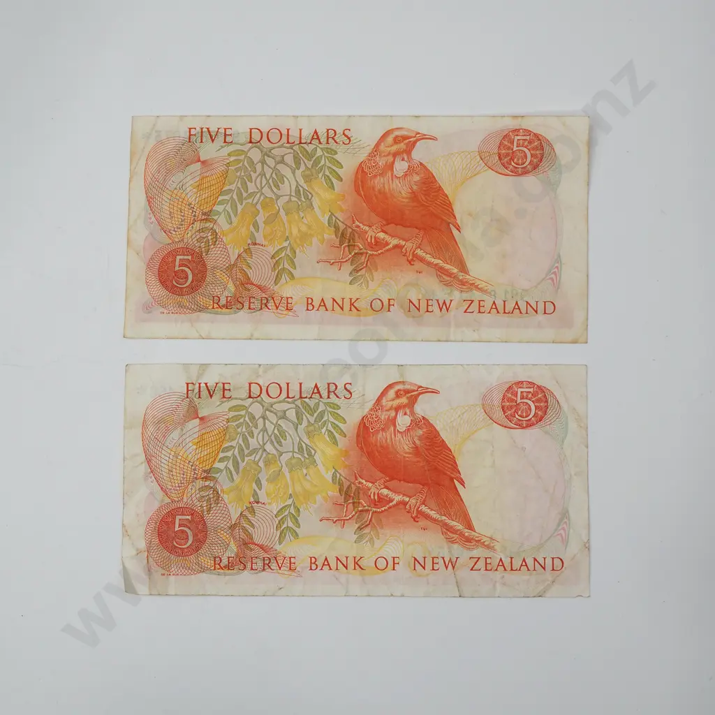 Two Hardie Type I Star Five Dollar Banknotes - 991 & 992 Prefixes Image 1++