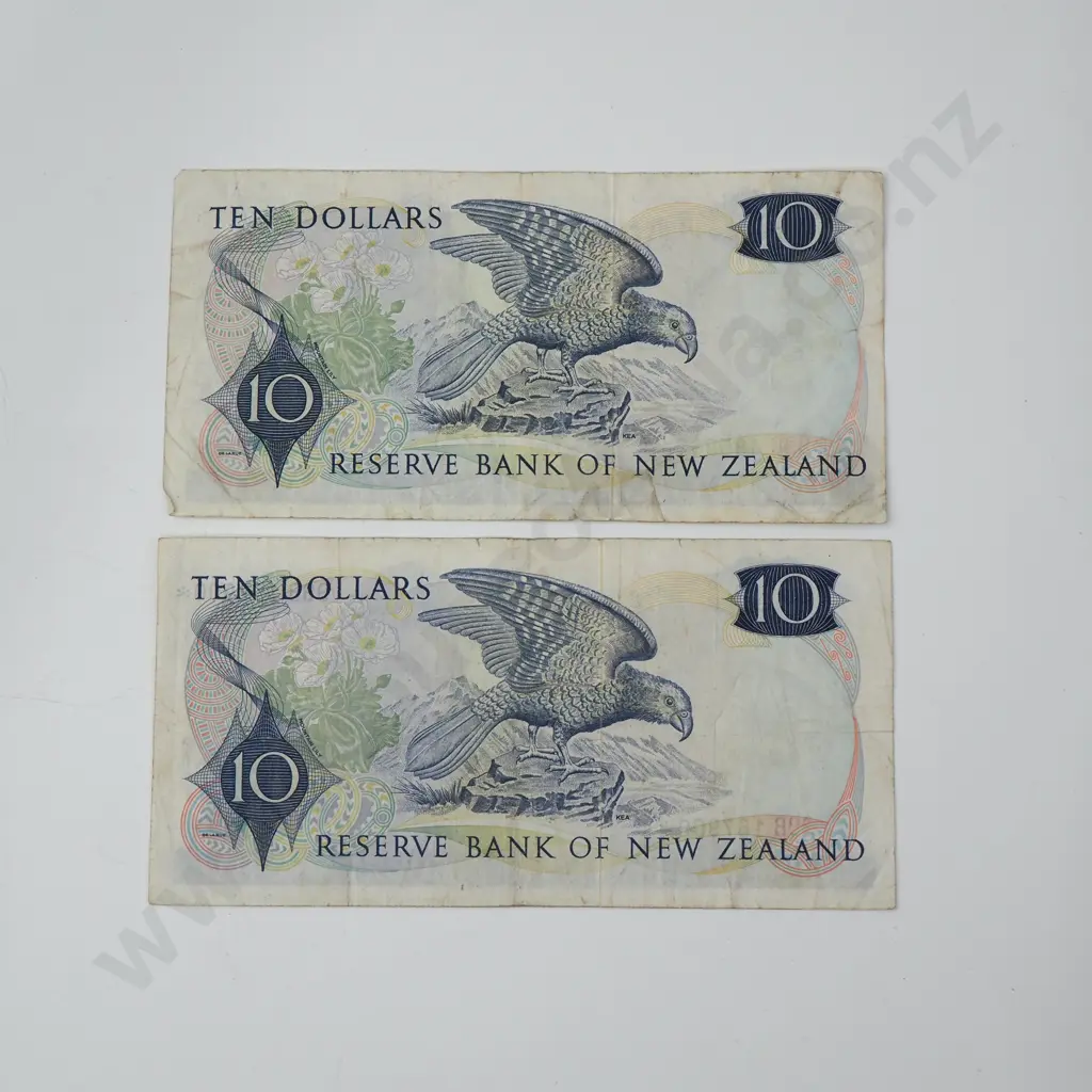 Two Hardie Type I Ten Dollar Star Banknote - Prefix 99C & 99B Image 1++