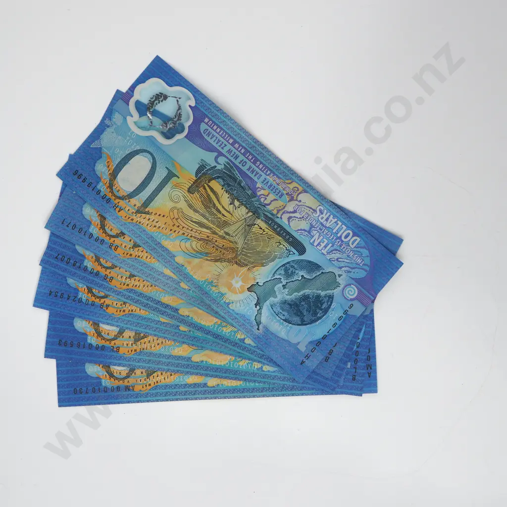Six New Zealand Millennium 10 Dollar Banknotes Image 1++