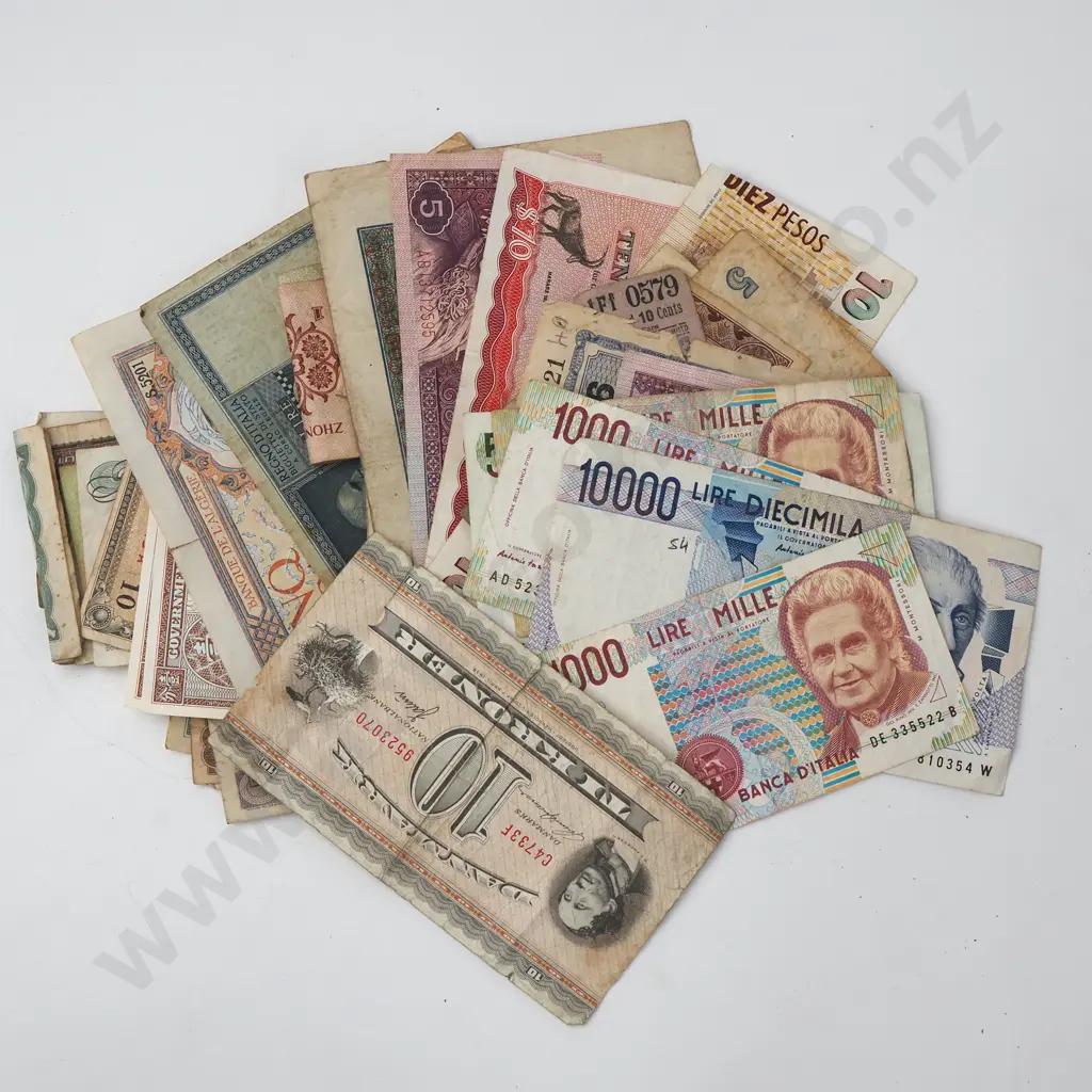 Assorted Lot of International Banknotes Image 1++