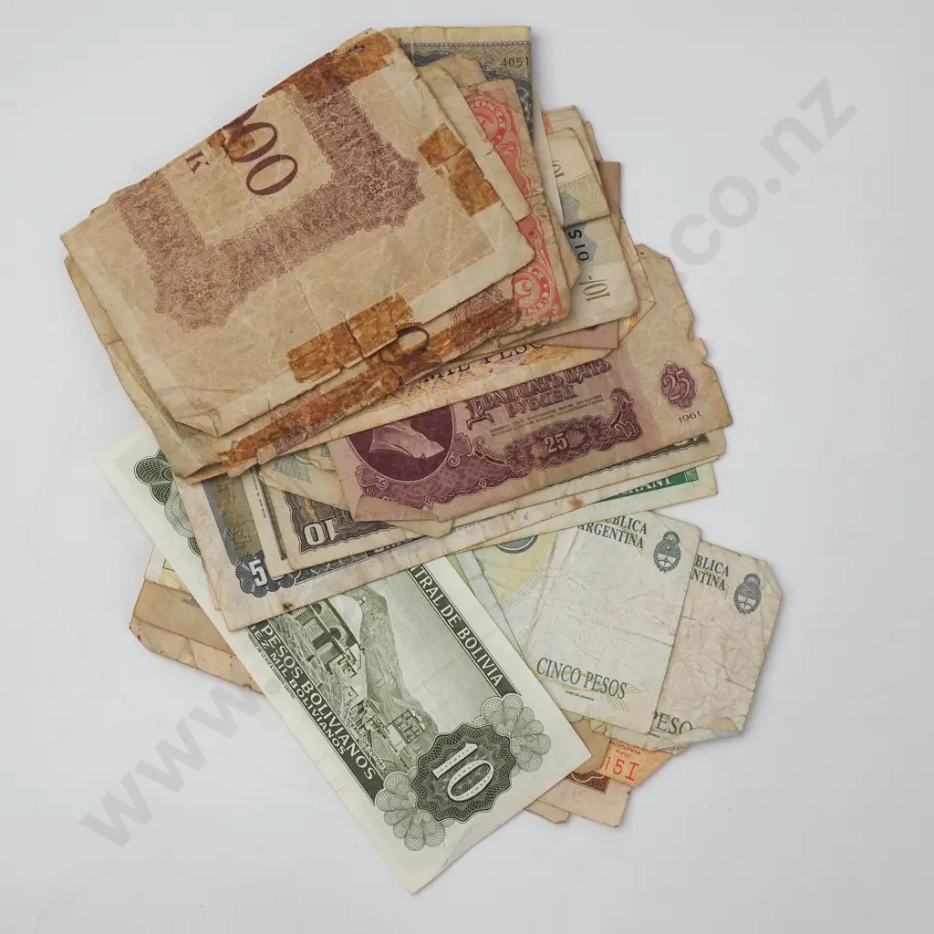 Assorted Lot of International Banknotes Image 1++
