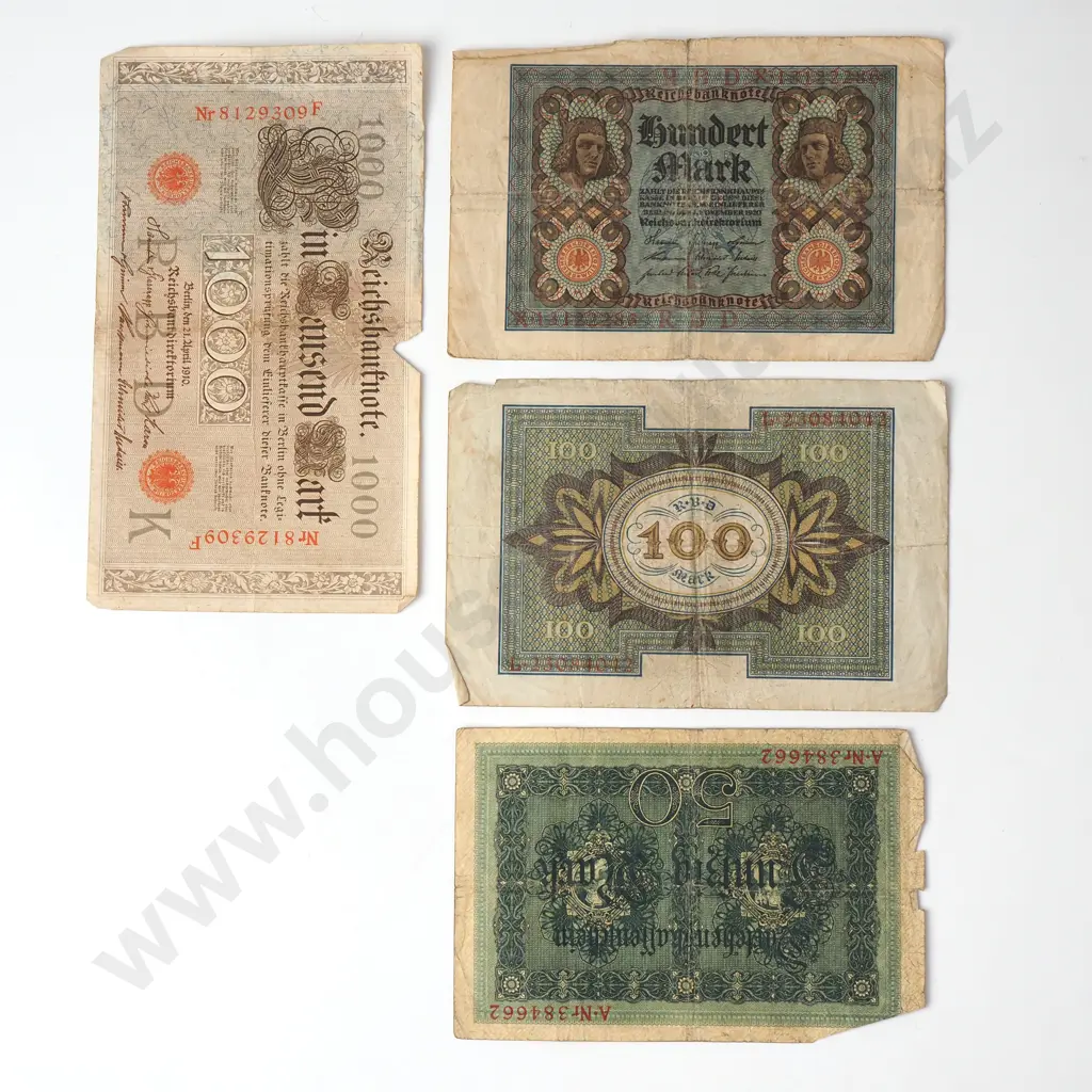Assorted Lot of World Banknotes  Image 1++