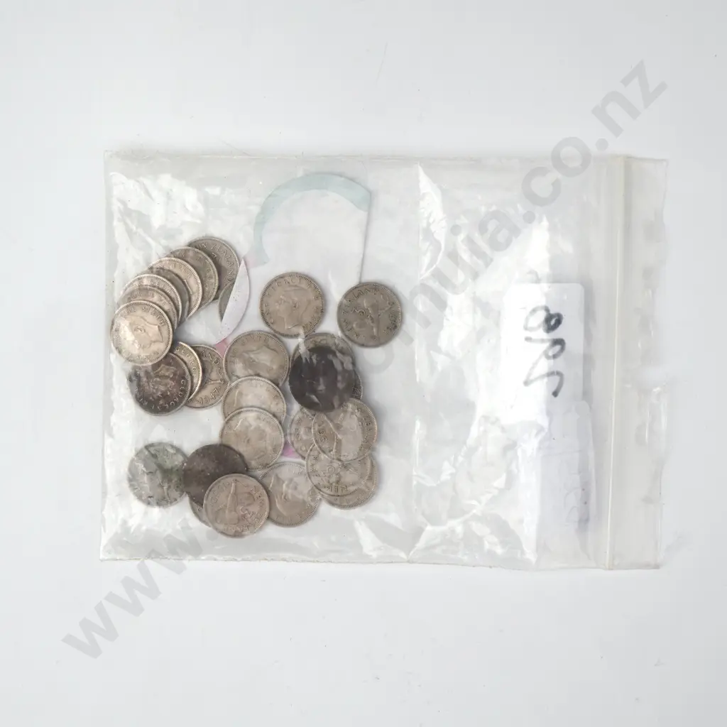 Assorted Lot of 1950 New Zealand Threepence Coins Image 1++