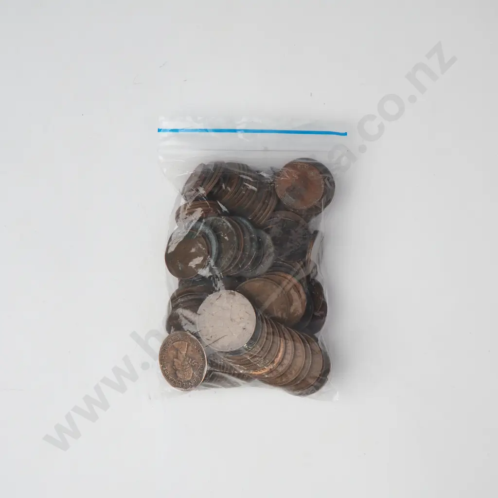 Assorted Lot of Bronze Coinage Image 1++