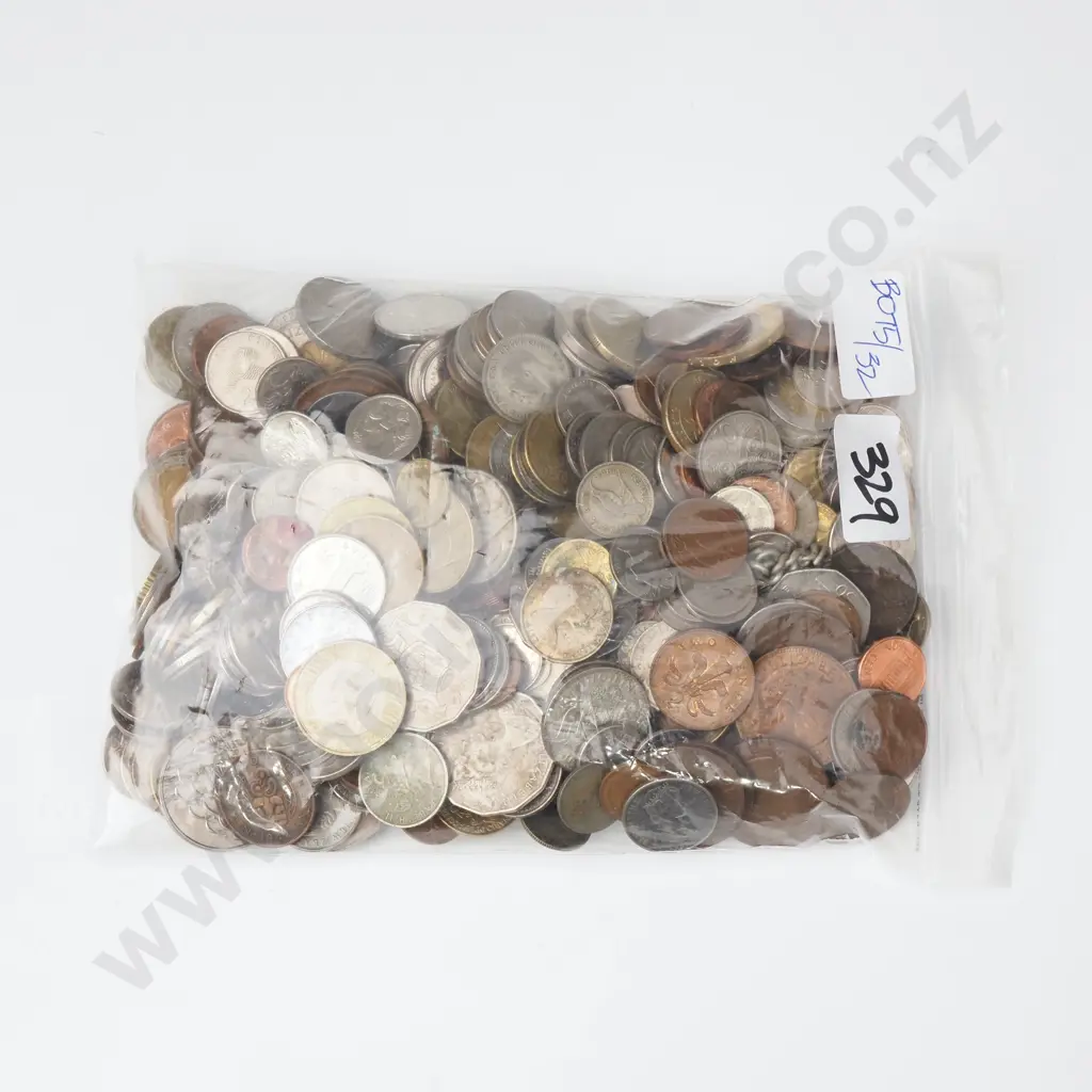 Large Assorted Lot of World Coinage Image 1++