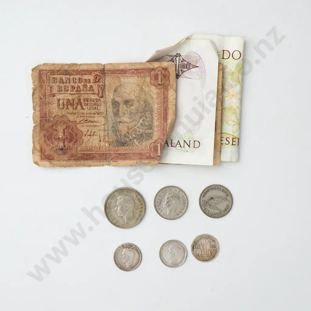 Interesting Lot of Mainly Silver Coinage & Banknotes  Image 1++