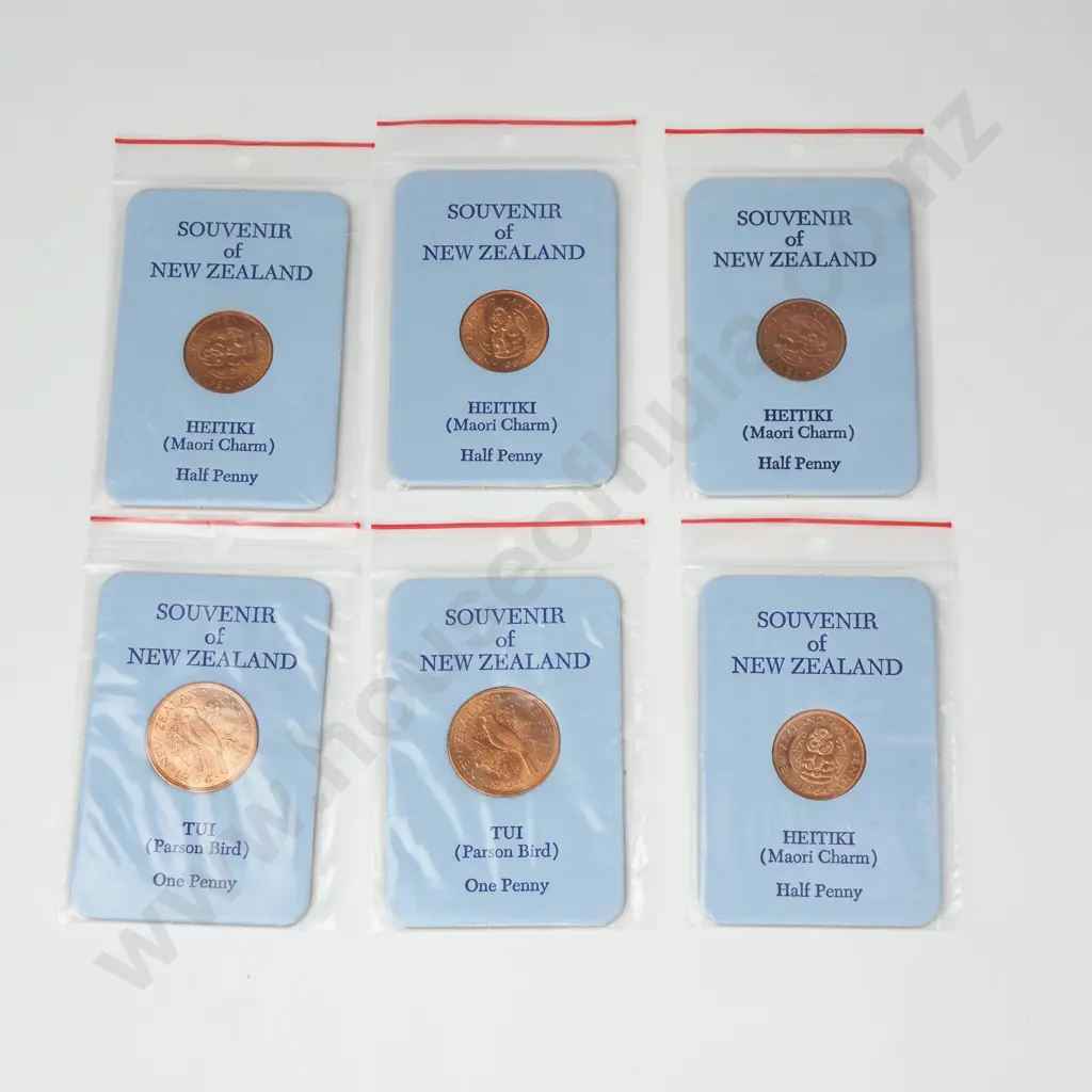 Assorted Lot of New Zealand Coin Souviner Sets Image 1++
