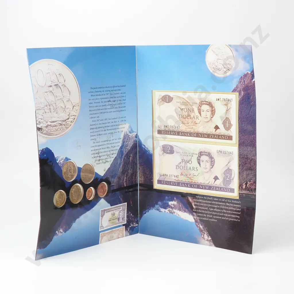 New Zealand Coin & Note Pack Image 1++
