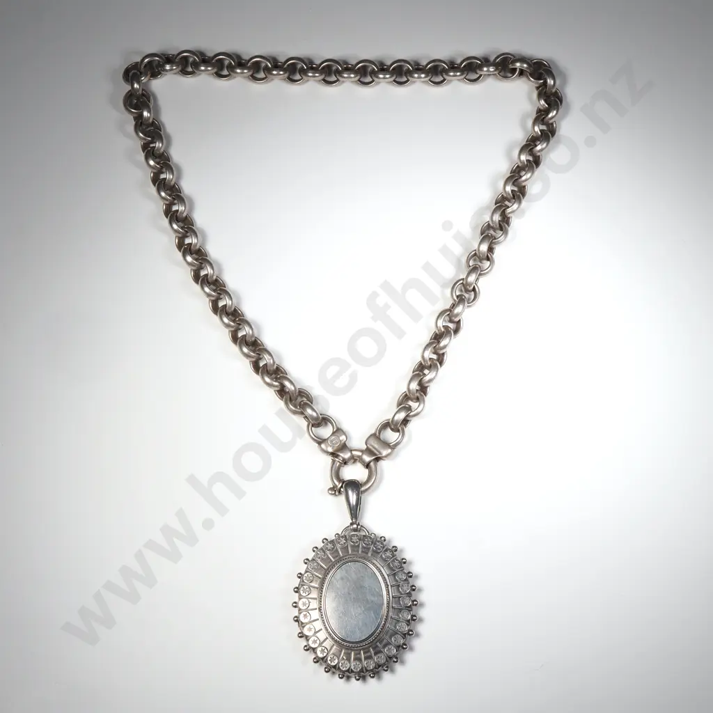 Impressive Sterling Silver Mayoral Chain & Locket Necklace Image 1++