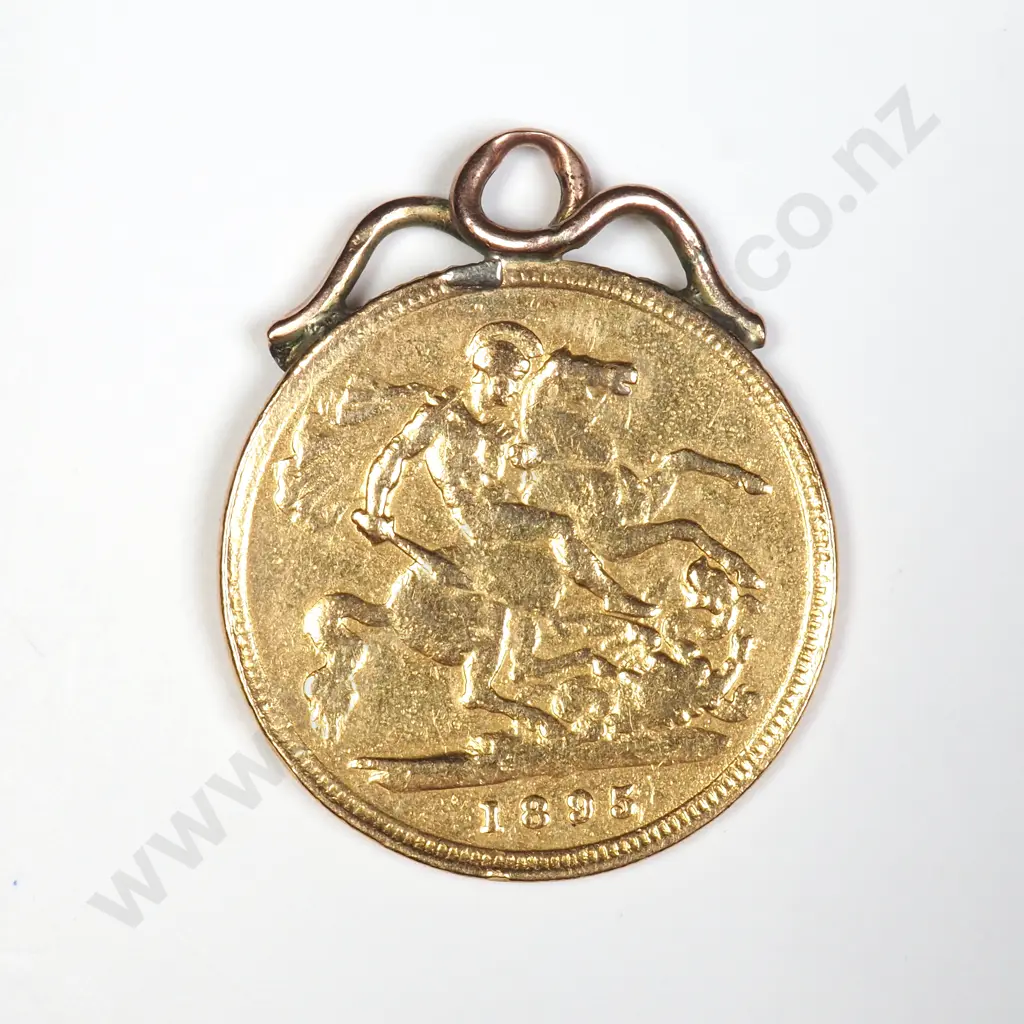 1895 Half Sovereign Pendant Image 1++