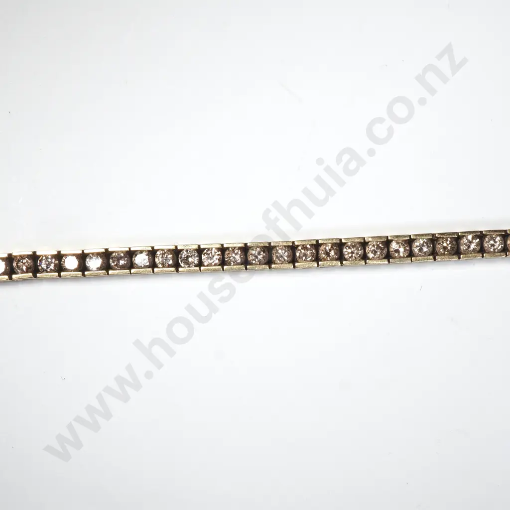 14ct Gold & Diamond Tennis Bracelet w Valuation for $14,240 Image 1++