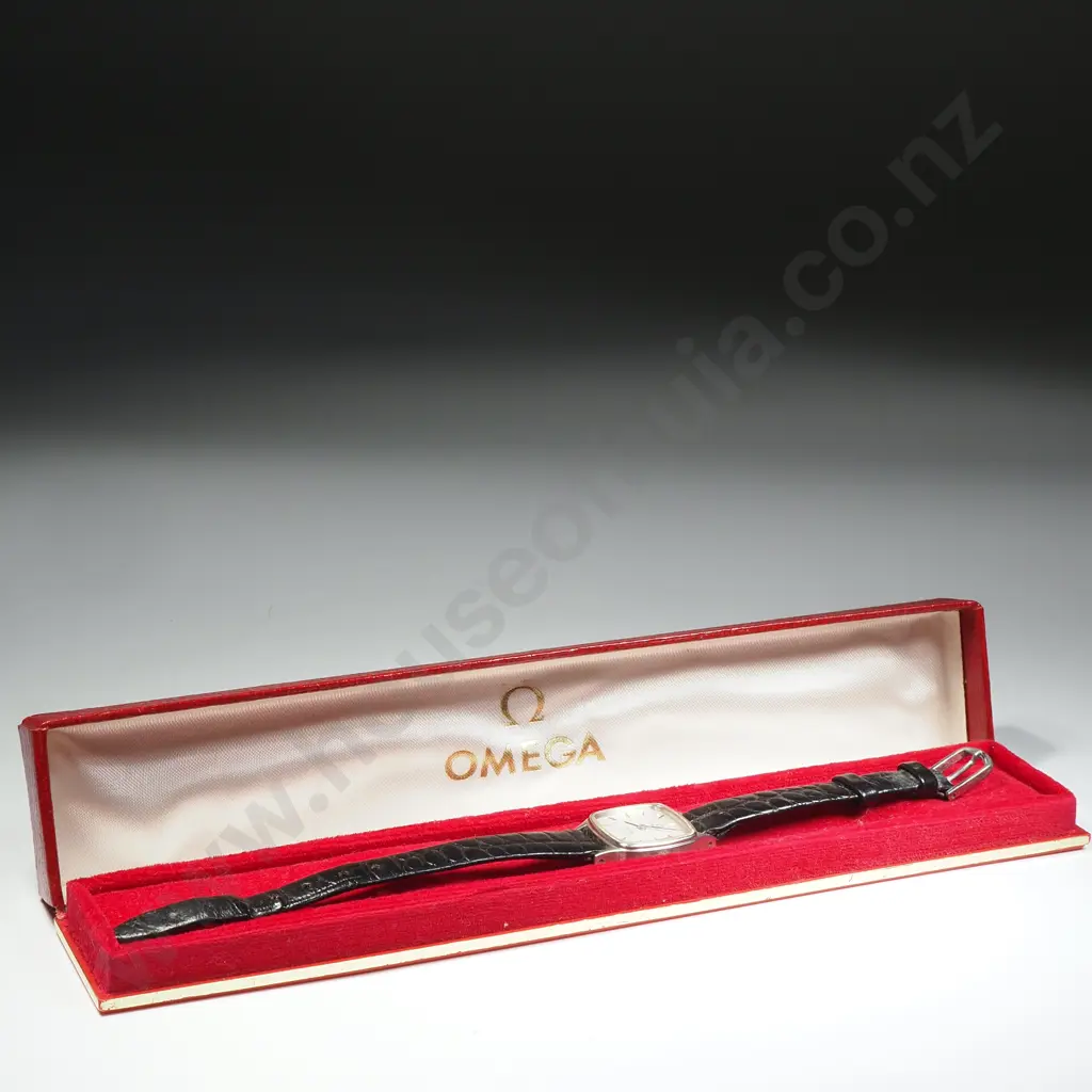 Omega De Ville Quartz  Wristwatch w Square Stainless Steel Image 1++