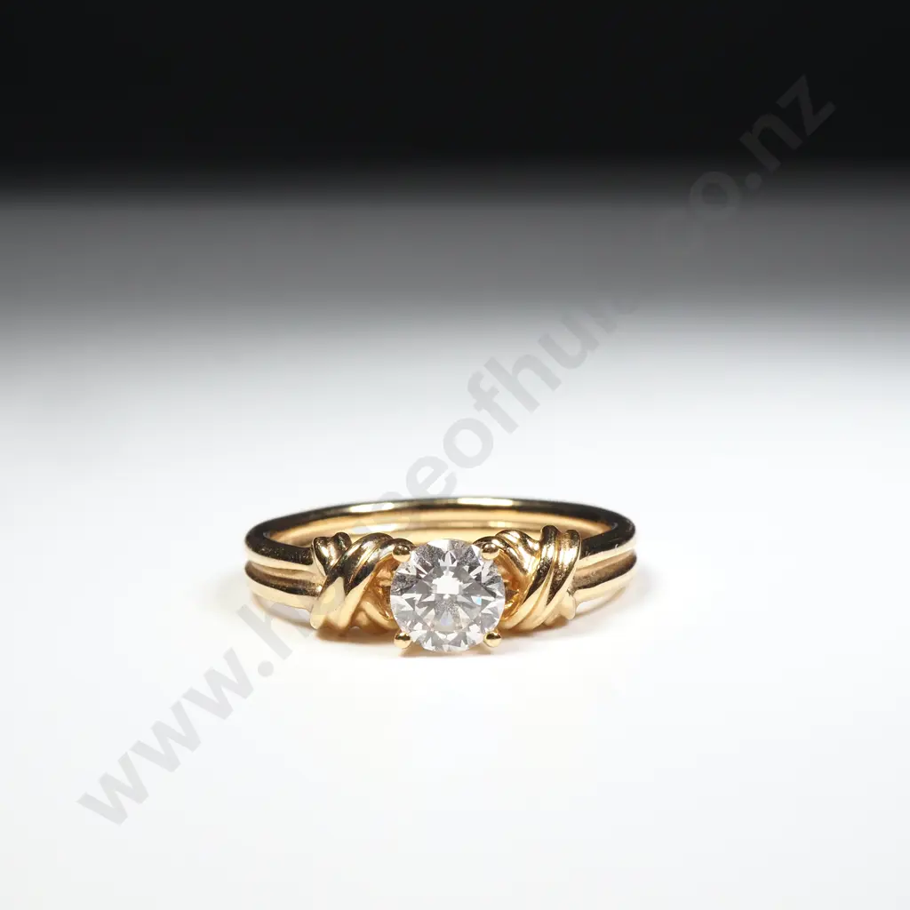 18ct Gold Half Carat Diamond Ring w IGI Certificate Image 1++