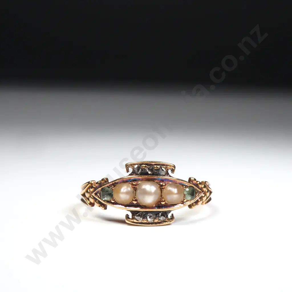 Antique 18ct Gold Emerald & Diamond Pearl Ring - Crisp Hallmarks & Like New Image 1++
