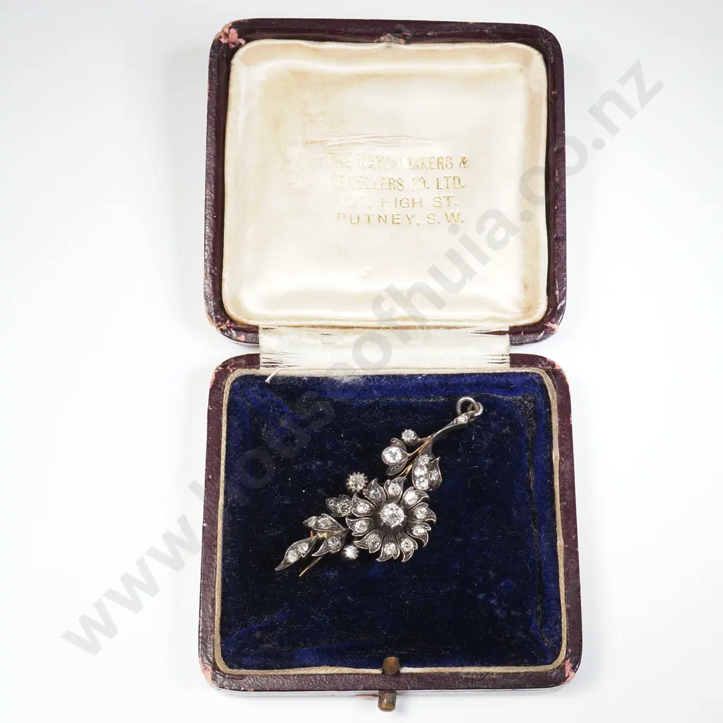 Exquisite Antique Diamon, 9ct Gold & Silver Spray Brooch in Period Case Image 1++