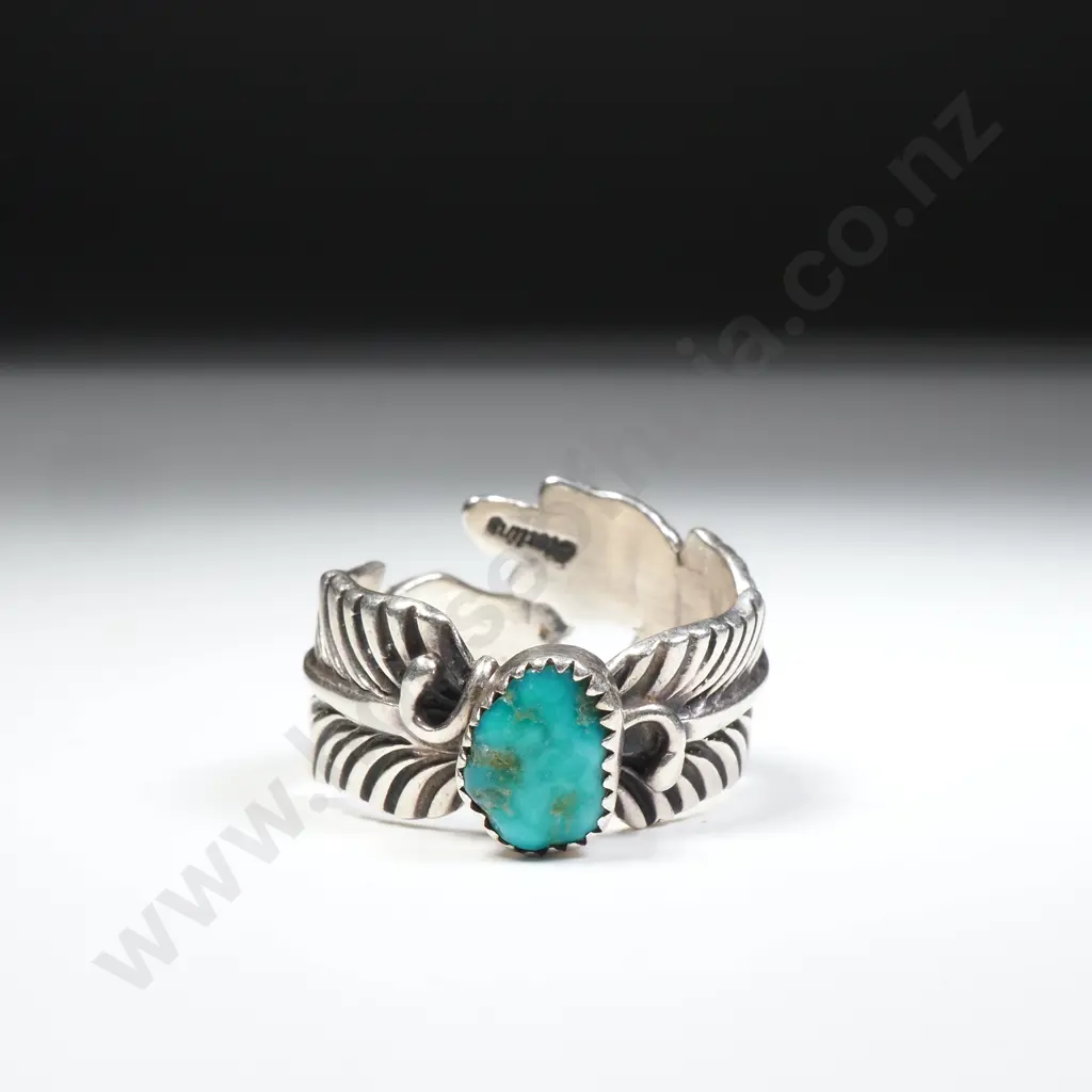 Sterling Silver Native Indian Turquoise Ring Image 1++