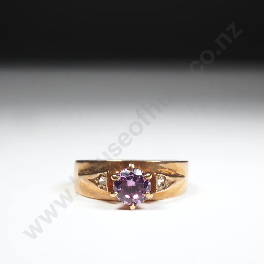 Vintage 9ct Gold Ring Image 1++