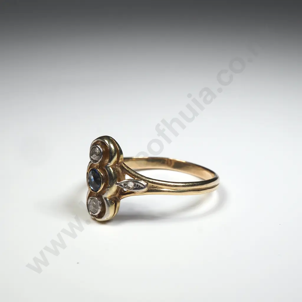 Antique 15ct Gold DIamond & Sapphire Ring Image 1++
