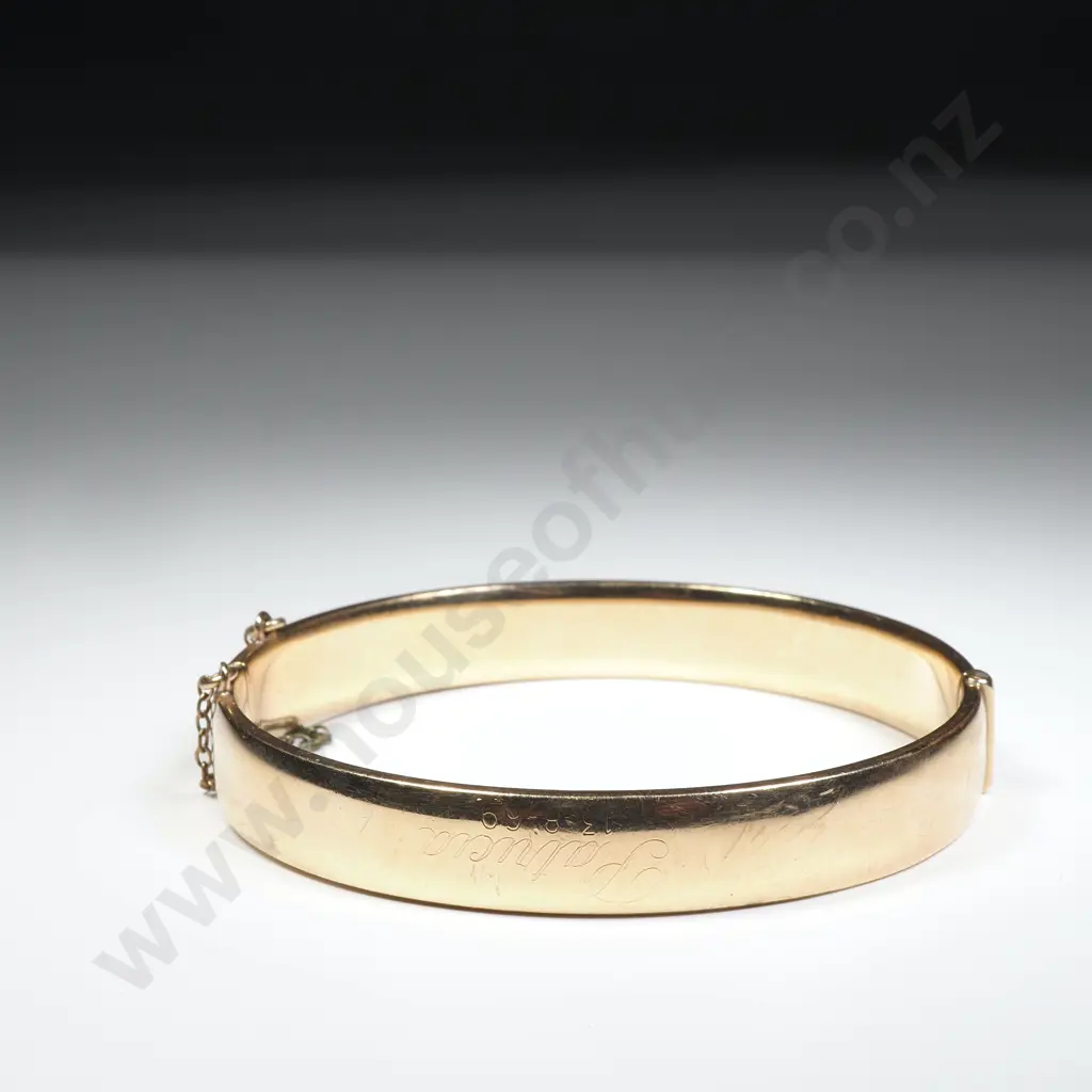 Vintage 9ct Gold Engraved Metal Core Snap Bangle Image 1++