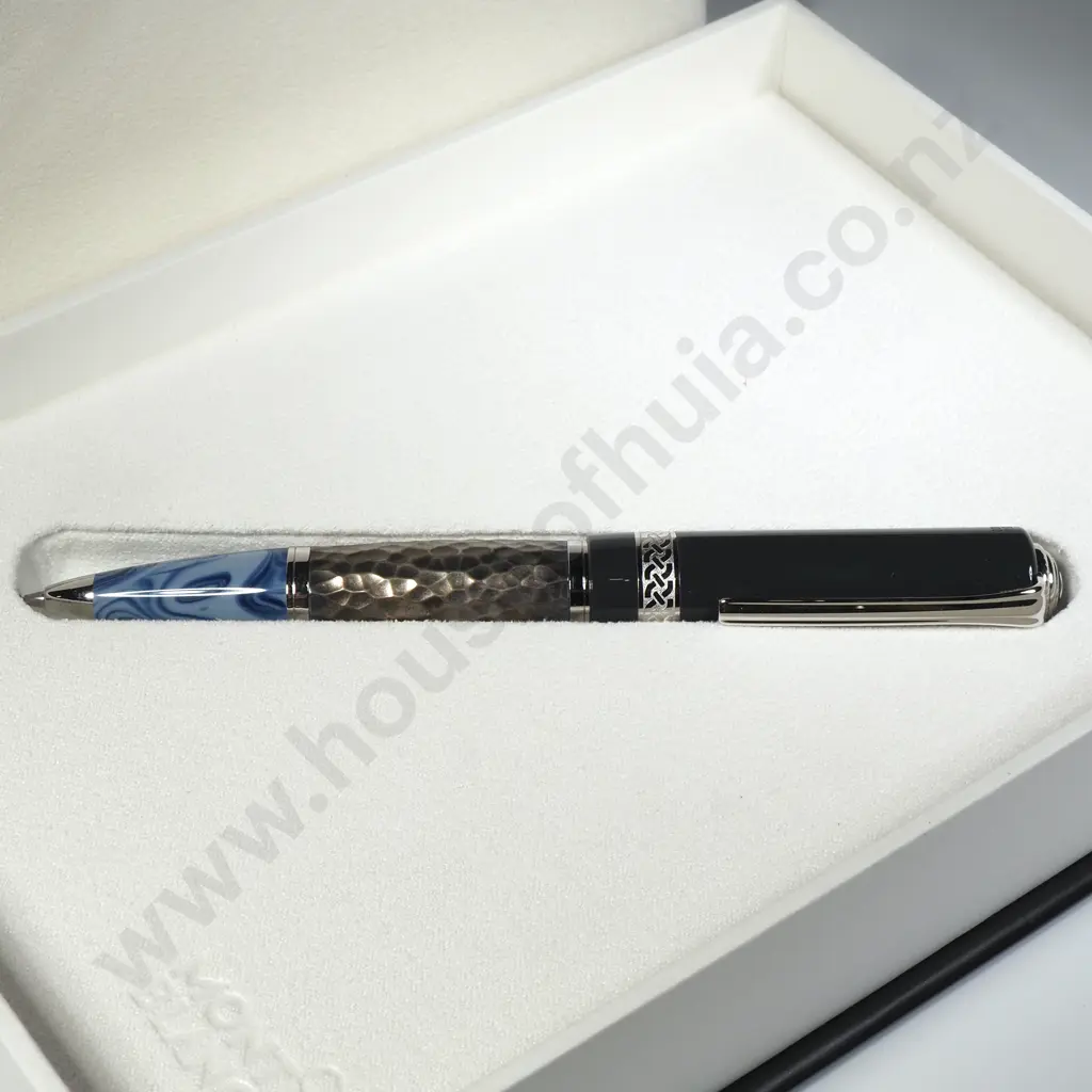 Mont Blanc "Leo Tolstoy" Limited Edition Cased Fountain Pen w 18ct Gold Nib/ Ballpoint Pen & Mechanical Pencil Image 1++