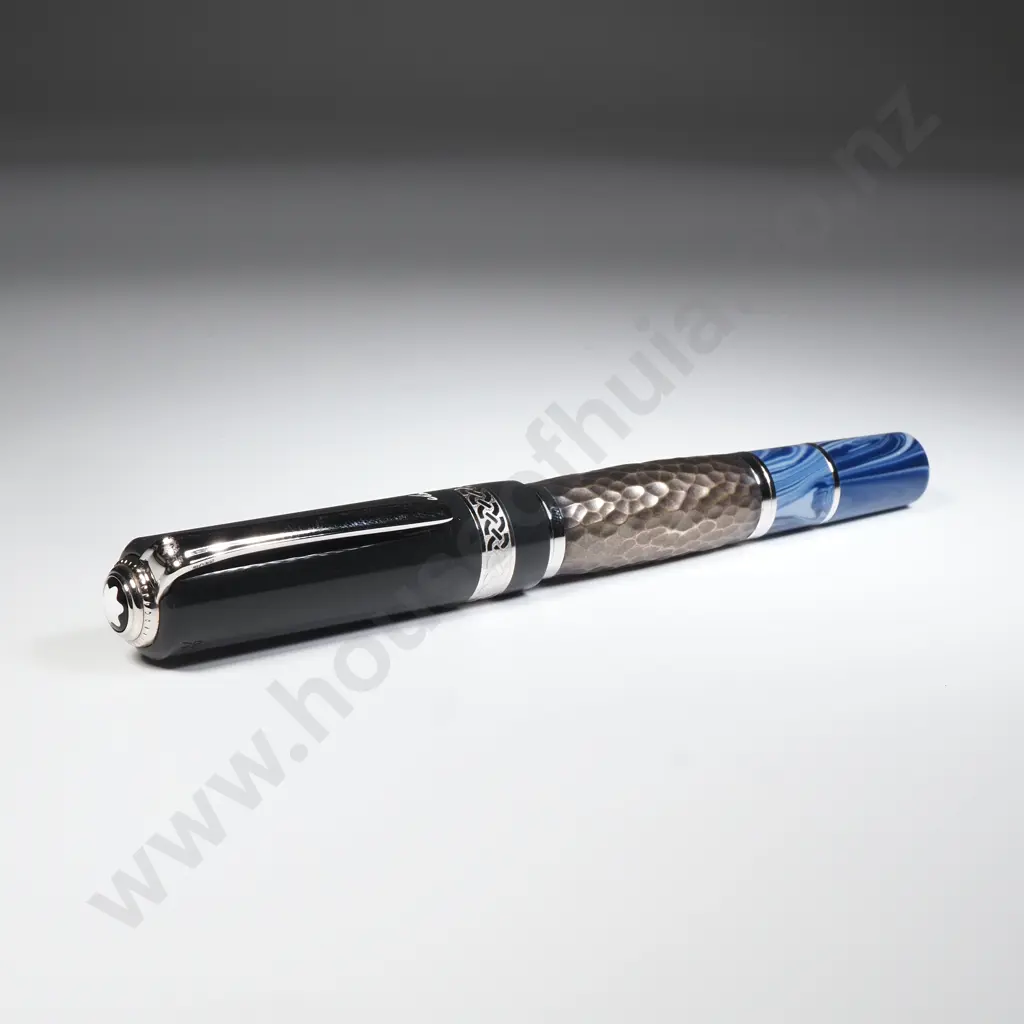 Mont Blanc "Leo Tolstoy" Limited Edition Cased Fountain Pen w 18ct Gold Nib/ Ballpoint Pen & Mechanical Pencil Image 1++