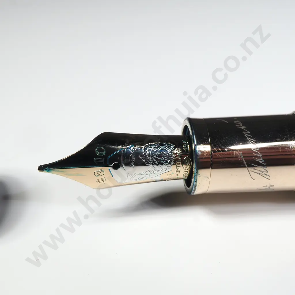 Mont Blanc Writers Edition "Leo Tolstoy"  Cased Fountain Pen w 18ct Gold Nib Image 1++