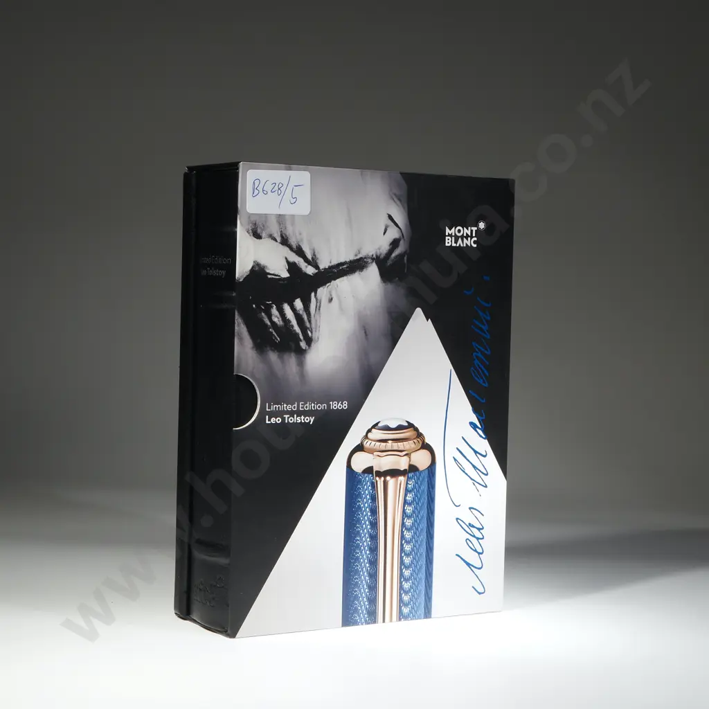 Mont Blanc Writers Edition "Leo Tolstoy"  Cased Fountain Pen w 18ct Gold Nib Image 1++