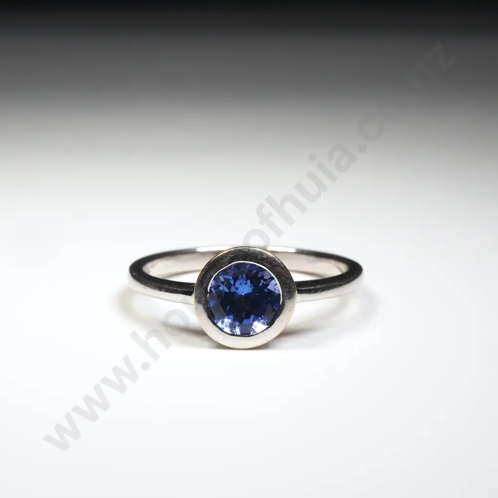 18ct White Gold Tanzanite Ring Valued at $3,115.00 Image 1++